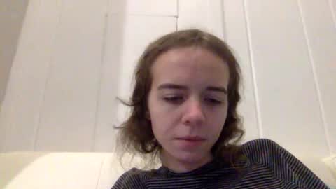 trippybb222 online show from 12-23-25, 03:15