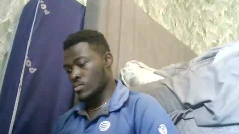 Snapshot of trisboo5 chatting on 02-05-25, 12:38 Trisboo5 online show from 02-05-25, 12:38