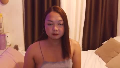 Snapshot of trishakera chatting on 05-31-26, 11:50 trisha online show from 05-31-26, 11:50
