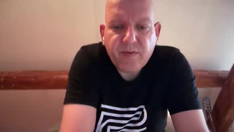Snapshot of tritonspace chatting on 10-08-25, 03:31 Triton online show from 10-08-25, 03:31