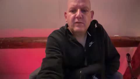 Snapshot of tritonspace chatting on 10-17-25, 10:45 Triton online show from 10-17-25, 10:45