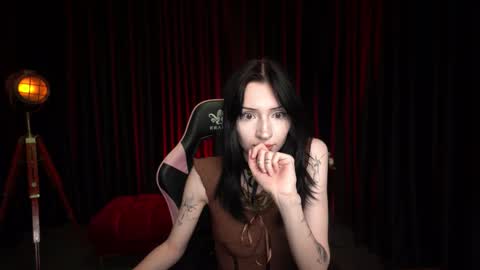 Snapshot of trix_void chatting on 10-16-25, 09:10 trix_void online show from 10-16-25, 09:10