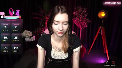 Snapshot of trix_void chatting on 01-15-26, 11:48 trix_void online show from 01-15-26, 11:48