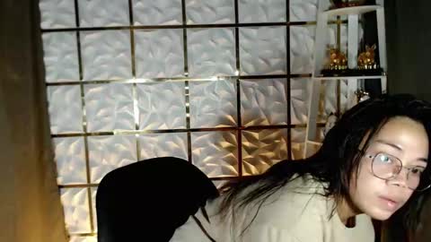 trixie_foxslut online show from 03-29-26, 12:05