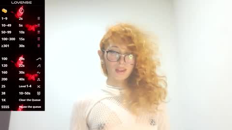 Snapshot of trixy_roses chatting on 09-20-25, 06:58 Trixy Rose online show from 09-20-25, 06:58