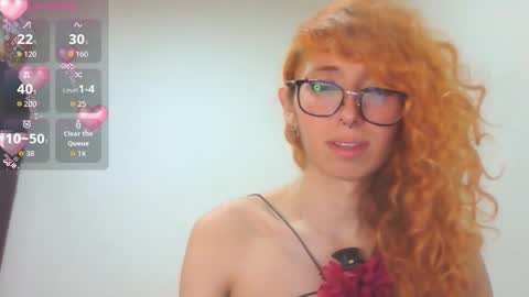 Snapshot of trixy_roses chatting on 11-16-25, 07:08 Trixy Rose online show from 11-16-25, 07:08