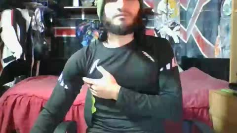 Snapshot of trizquelmen chatting on 11-04-25, 09:47 Andrew online show from 11-04-25, 09:47