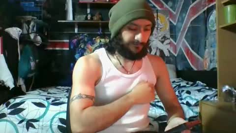 Snapshot of trizquelmen chatting on 11-30-25, 09:41 Andrew online show from 11-30-25, 09:41