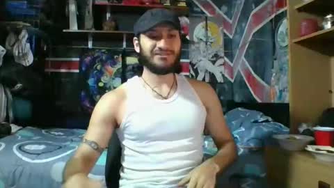 Snapshot of trizquelmen chatting on 01-15-26, 01:05 Andrew online show from 01-15-26, 01:05