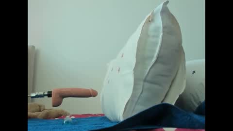 Snapshot of trizzytariaa chatting on 02-01-25, 05:07 Taria online show from 02-01-25, 05:07