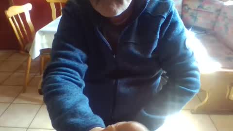 trobelle online show from 04-19-26, 10:25