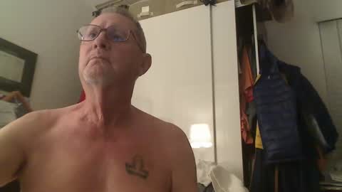 Troffer online show from 11-05-25, 12:54