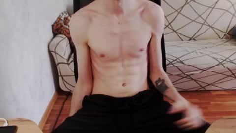 I POST MY FUCKING VIDEOS AND PICS    online show from 04-05-26, 07:16