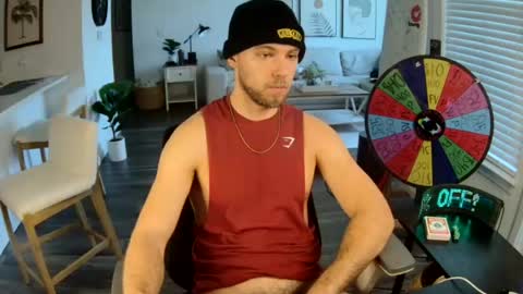 Snapshot of troy_greenxo chatting on 07-10-26, 08:44 Troy Green online show from 07-10-26, 08:44