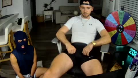 Snapshot of troy_greenxo chatting on 07-18-26, 03:00 Troy Green online show from 07-18-26, 03:00