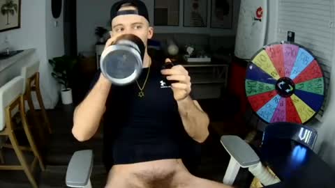 Snapshot of troy_greenxo chatting on 07-28-26, 02:18 Troy Green online show from 07-28-26, 02:18