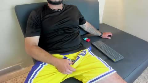 Troy online show from 03-25-26, 03:34