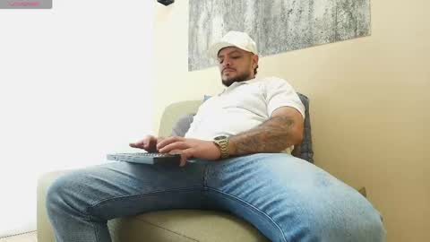 Troy online show from 04-27-26, 10:19