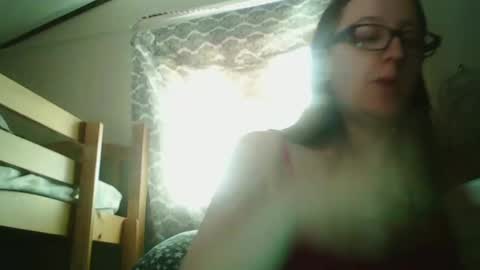 Snapshot of truckerswifetobe chatting on 02-11-25, 06:01 TruckersWifeToBe online show from 02-11-25, 06:01