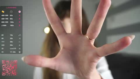 Snapshot of truegrace chatting on 09-21-25, 08:54 Grace online show from 09-21-25, 08:54