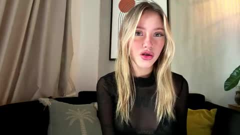 Snapshot of trulamorella chatting on 02-02-26, 05:06 Mia online show from 02-02-26, 05:06