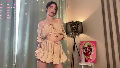 Molly online show from 07-27-26, 07:04