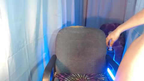Snapshot of ts_afamhunterxx chatting on 01-27-25, 08:29 Goddess Mira online show from 01-27-25, 08:29