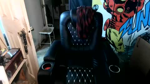 Anne online show from 06-12-26, 08:24