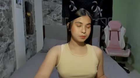 Snapshot of ts_barbie28 chatting on 12-19-24, 11:18 KC online show from 12-19-24, 11:18