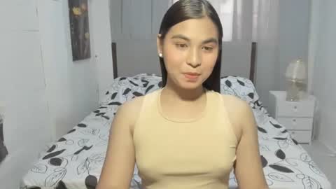 Snapshot of ts_barbie28 chatting on 02-02-25, 05:32 KC online show from 02-02-25, 05:32