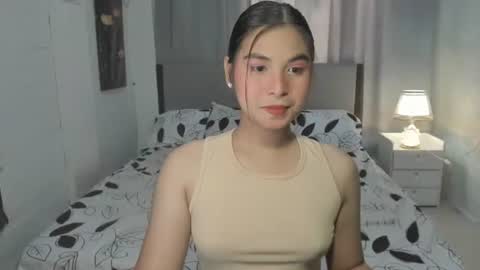 Snapshot of ts_barbie28 chatting on 02-20-25, 06:17 KC online show from 02-20-25, 06:17