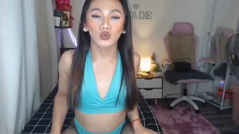 Snapshot of ts_jadexxx chatting on 12-22-24, 10:36 Jade online show from 12-22-24, 10:36