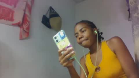 Snapshot of tsaraflorida chatting on 11-10-25, 11:31 tsaraflorida online show from 11-10-25, 11:31