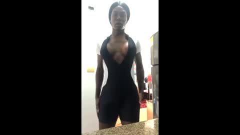 Snapshot of tsarah_cute22cm chatting on 12-17-24, 04:11 NEW VIDEOS 2023 IN BIO - onlyfans with more than 210 hot publications. subscribe sweetsarabig23 online show from 12-17-24, 04:11