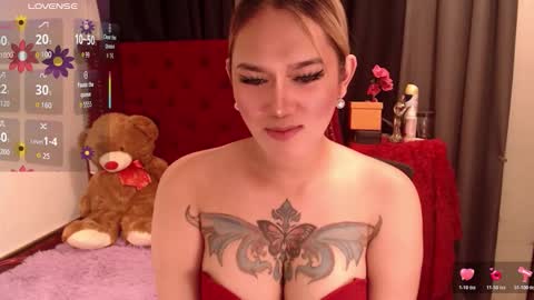 Snapshot of tsasianseductivehot chatting on 11-08-25, 02:12 YourBella online show from 11-08-25, 02:12