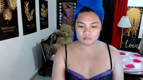 Snapshot of tsbrianabankhugecock chatting on 05-11-26, 01:06 brianna online show from 05-11-26, 01:06