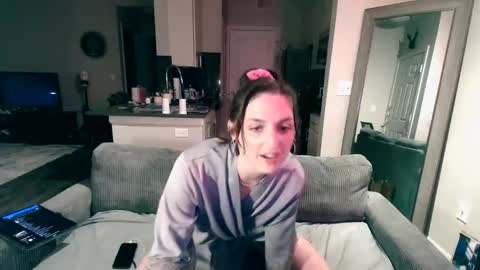 Snapshot of tslovelace chatting on 01-12-26, 04:07 tslovelace online show from 01-12-26, 04:07