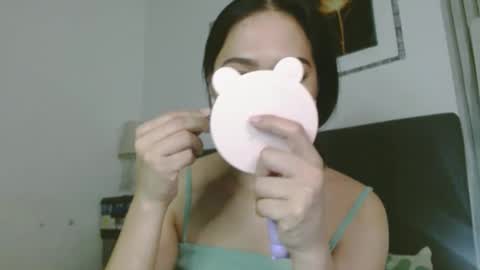 Bella Ratbu online show from 01-20-25, 03:39