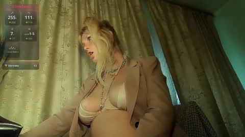 Annika online show from 11-07-25, 10:26