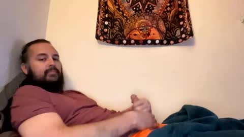 Snapshot of tstandi11 chatting on 04-01-26, 09:32 Mr Gray Sweatpants online show from 04-01-26, 09:32