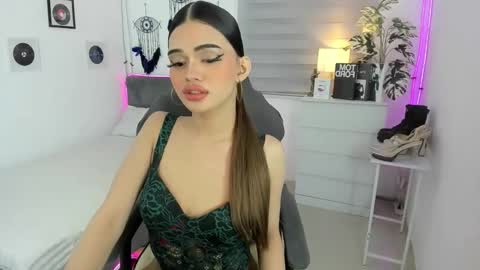 Snapshot of tstoni_talks chatting on 10-05-25, 03:27 tstoni_talks online show from 10-05-25, 03:27