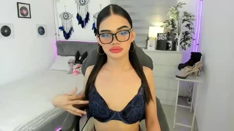 Snapshot of tstoni_talks chatting on 10-06-25, 06:05 tstoni_talks online show from 10-06-25, 06:05