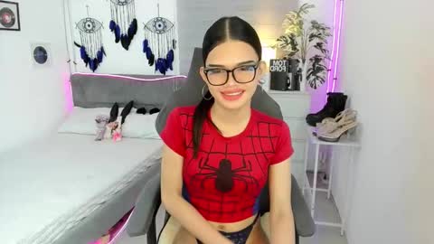 Snapshot of tstoni_talks chatting on 10-14-25, 10:43 tstoni_talks online show from 10-14-25, 10:43