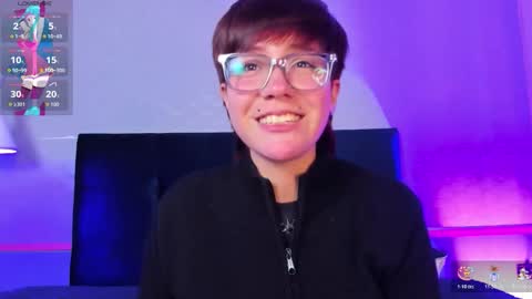 Snapshot of tsuki_maru chatting on 01-08-26, 04:04 Maru online show from 01-08-26, 04:04