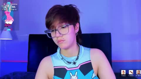 Snapshot of tsuki_maru chatting on 02-13-26, 08:27 Maru online show from 02-13-26, 08:27