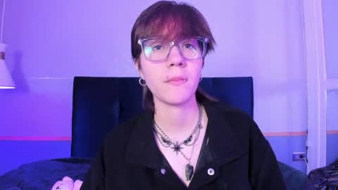 Snapshot of tsuki_maru chatting on 02-25-26, 10:19 Maru online show from 02-25-26, 10:19