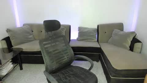 JOIN TO MY FANCLUB I WILL GIVE SOME VIDEOS AND PIC online show from 03-01-25, 04:22