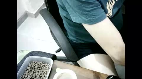 tsvikad online show from 05-24-26, 03:39