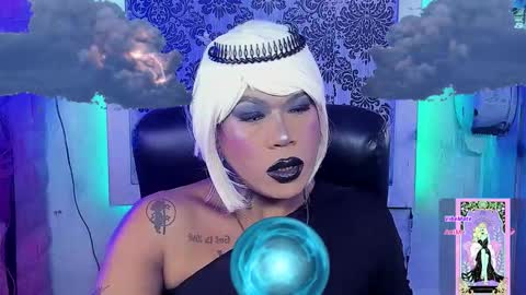 Snapshot of tsviolett chatting on 10-23-25, 06:50 BellaRoxanna online show from 10-23-25, 06:50