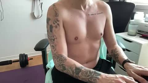 Snapshot of tt_boy2000 chatting on 02-17-26, 05:19 TT Boy2000 online show from 02-17-26, 05:19